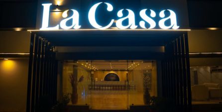 Best Budget Hotels to Stay Near Kanaka Durga Temple in Vijayawada